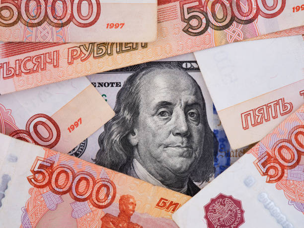 Будет ли официальный курс USD/RUB выше 100.00 на 31 декабря 2026?