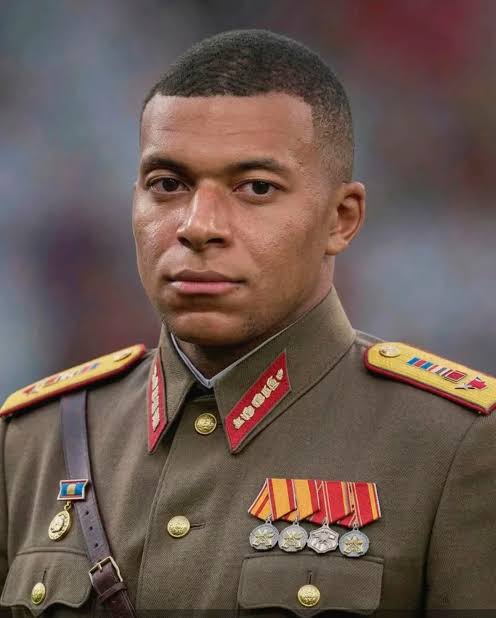 Will there be a shirt/banner in the stands featuring the meme 'Dictator Mbappé'?